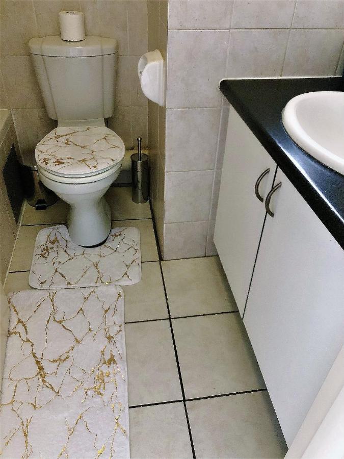 @Menlyn Place, Menlyn Maine, Pretoria - Accommodation Buitenkant foto