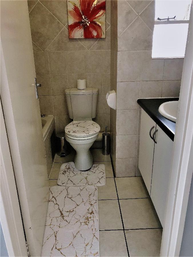@Menlyn Place, Menlyn Maine, Pretoria - Accommodation Buitenkant foto