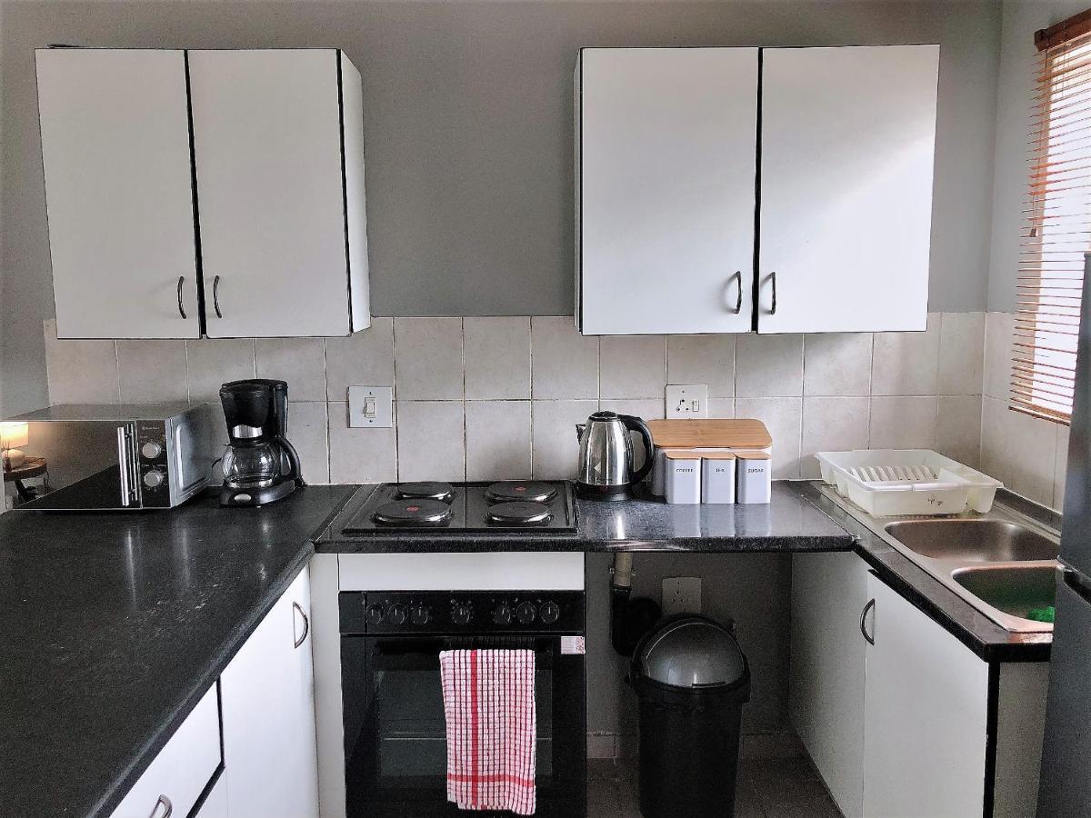 @Menlyn Place, Menlyn Maine, Pretoria - Accommodation Buitenkant foto